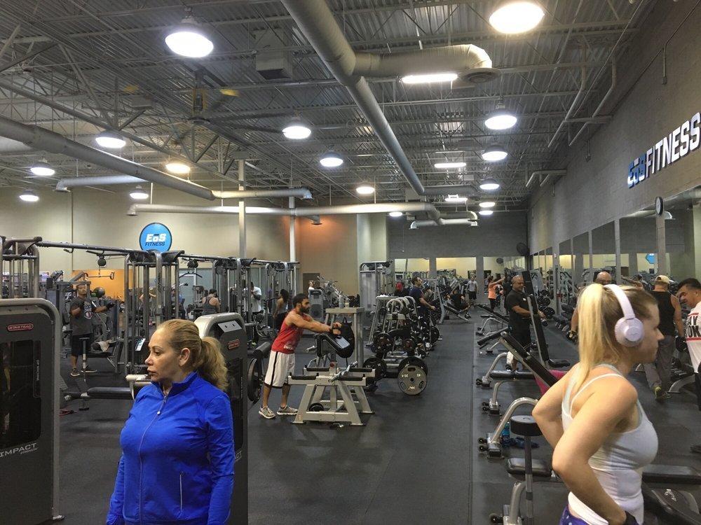 interior of Eos fitness avondale