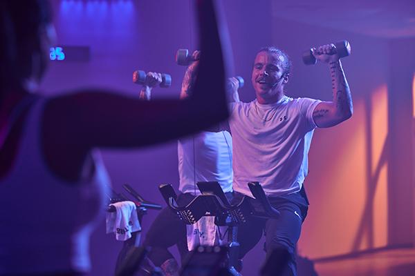 an energetic eos cycling class