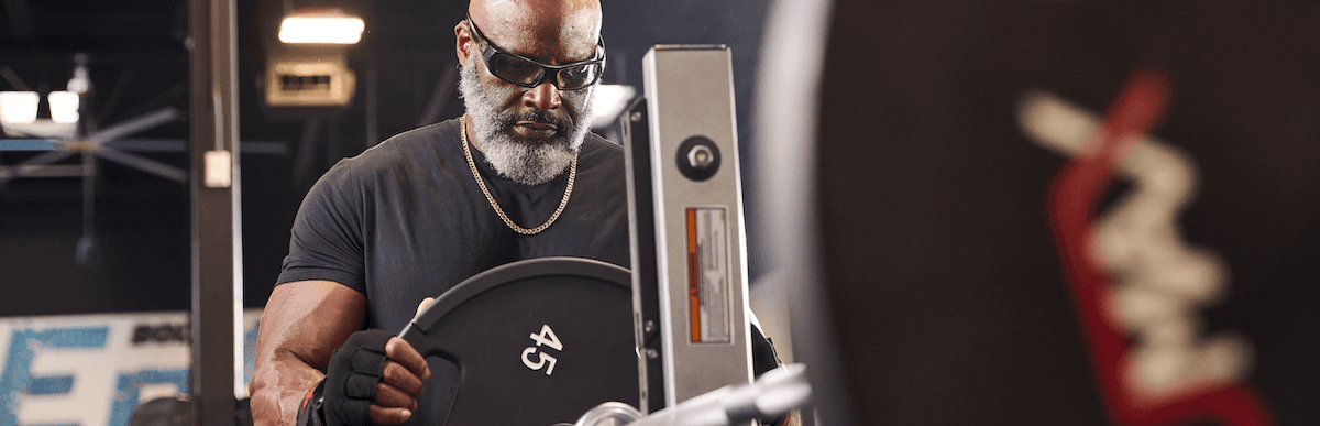 eos gym member about to bench press