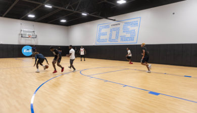 Basketball Court at EoS Fitness