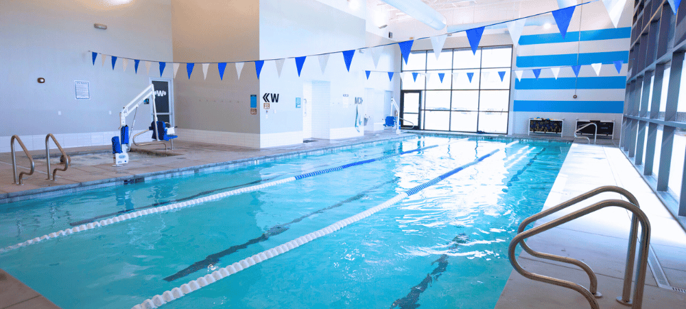EōS Fitness Glendale Gym With Pool